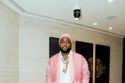 Davido asks Twitch CEO to raise Carter Efe’s deal to a million dollars