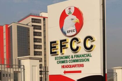 EFCC hands over N96.5m to victims of Ponzi scheme in Enugu