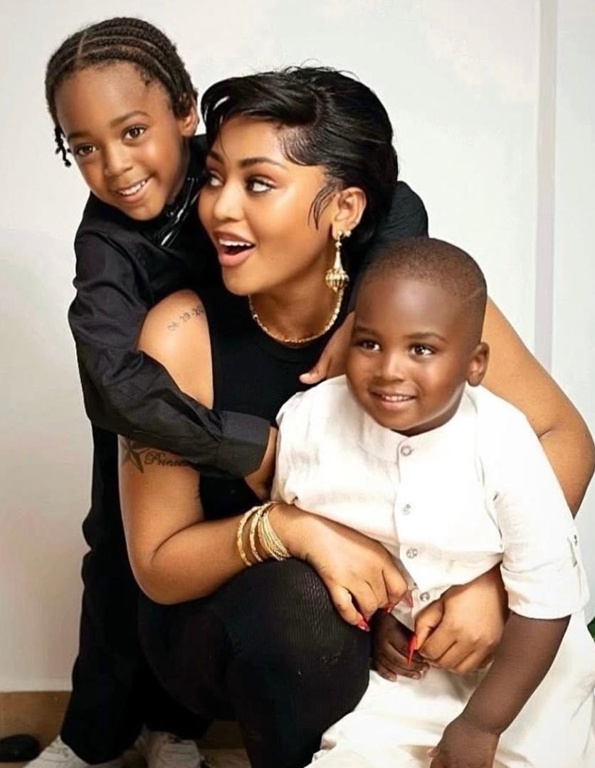 “He dismissed their nannies” – Regina Daniels cries out over custody of her sons, slams Ned Nwoko for public exposure