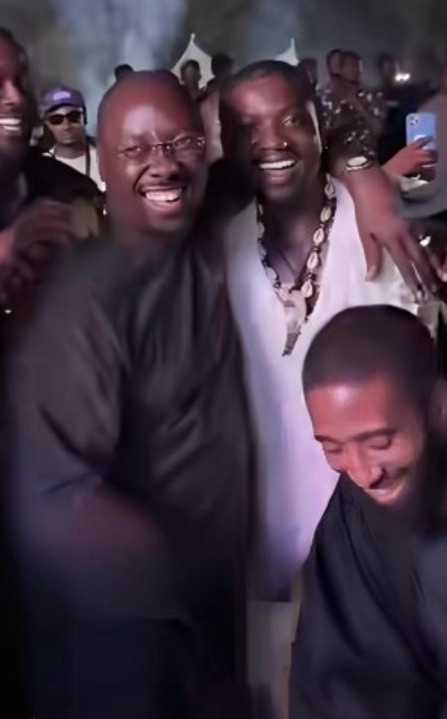 Obi Cubana and VeryDarkMan finally settle feud at Abuja event, video goes viral