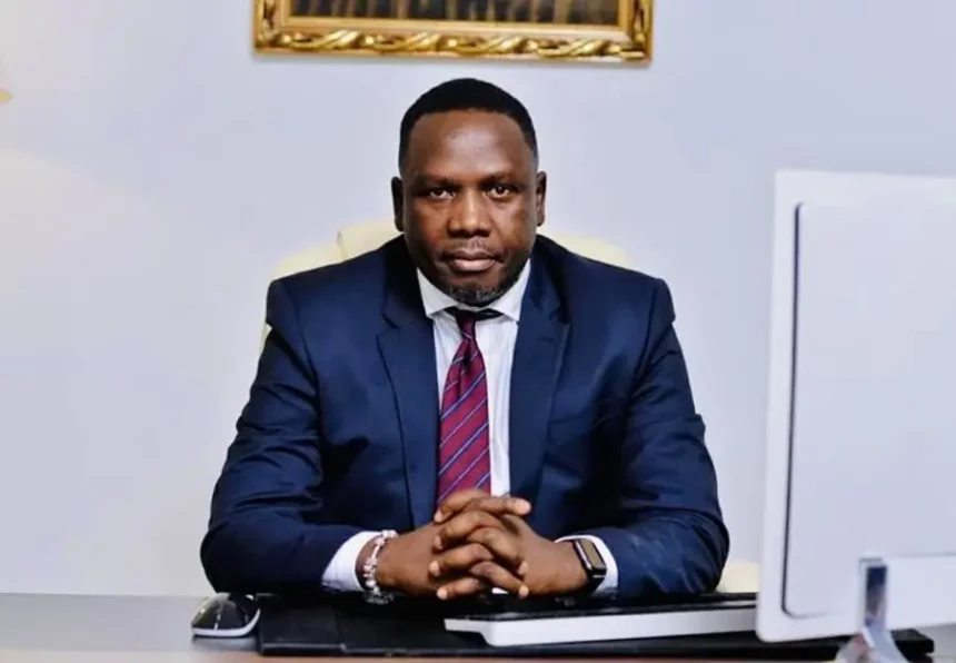 Presidency urges Nigerians to report VIPs violating police escort withdrawal order