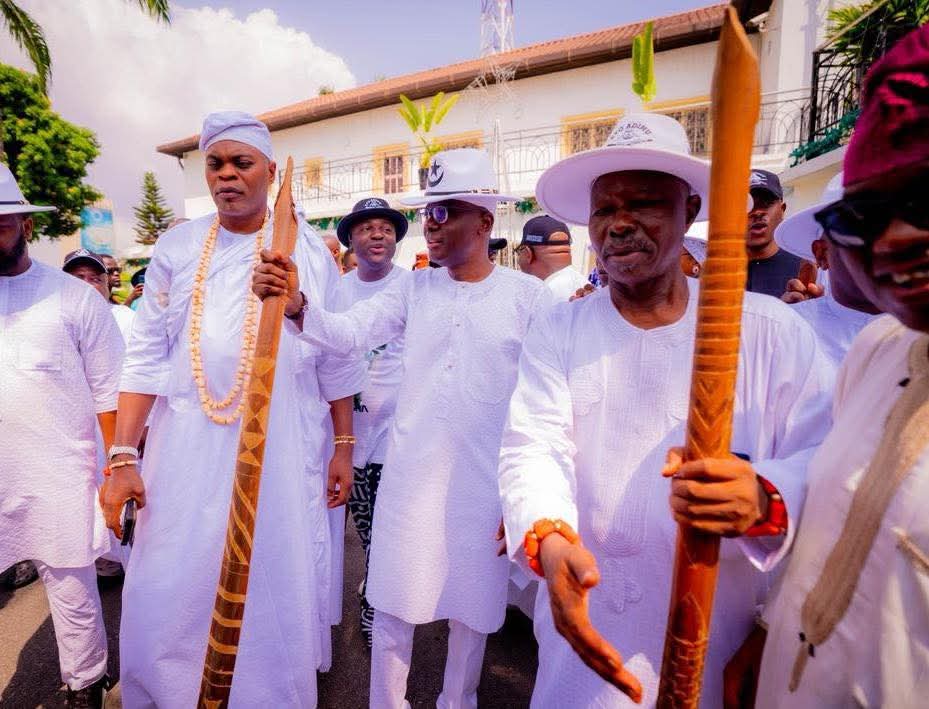 Sanwo-Olu receives ceremonial staff as Lagos kicks off 2025 Eyo festival
