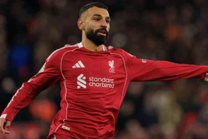 Slot defends Salah as debate over role intensifies