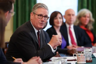 Starmer defends long-term economic plan