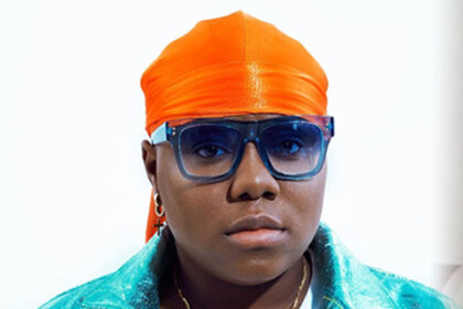 Teni calls on Timaya, Kcee to support 2Baba