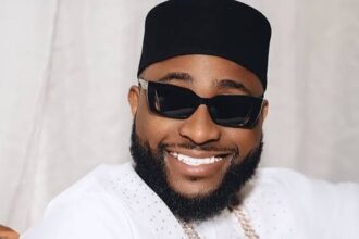 “That’s why I respect Wizkid” – Lady berates Davido over livestream with Carter Efe