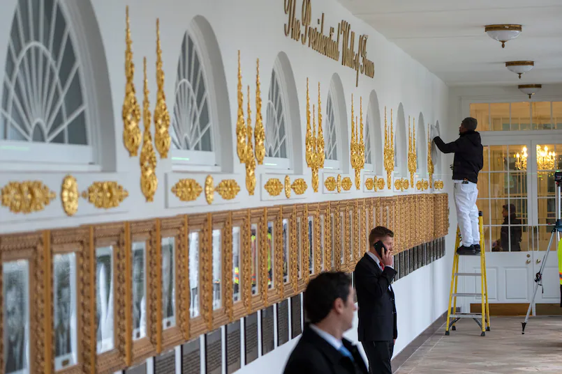 Trump ridicules Obama, Joe Biden adds plaques beneath images of past presidents in White House