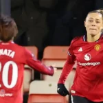 United stun Spurs with late fightback in WSL thriller