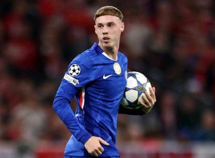 Palmer hat-trick secures Chelsea victory as Wolves sttruggle on