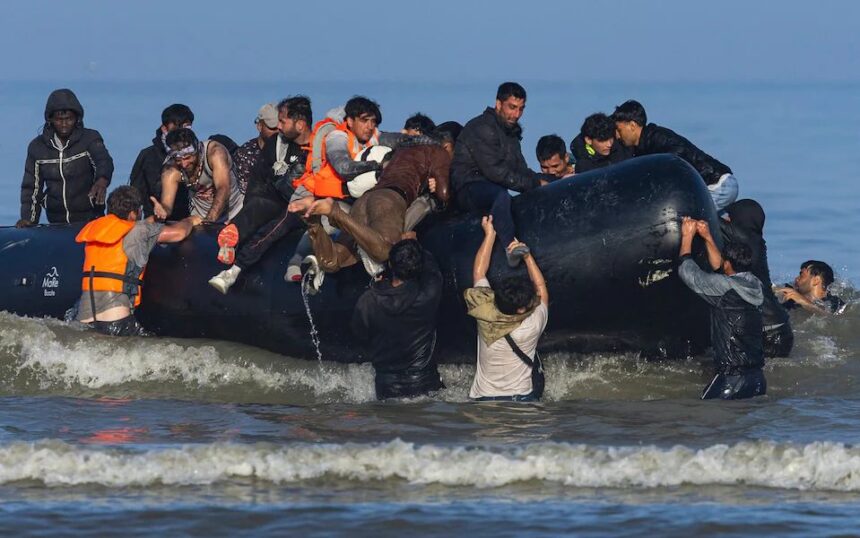 Govt to pay failed asylum seekers up to £40k to leave UK