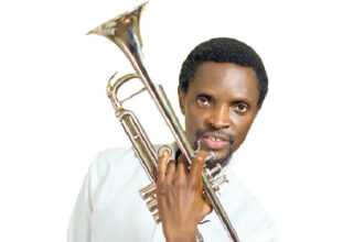 Singer Goke Bajowa finally settles copyright dispute with Boye Best [VIDEO]