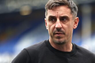 EPL: They won’t waste this opportunity – Gary Neville predicts title winners