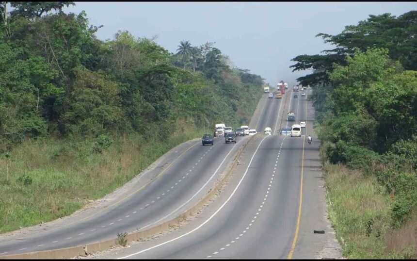 Nigerian govt announces partial closure of Ikorodu-Sagamu Road