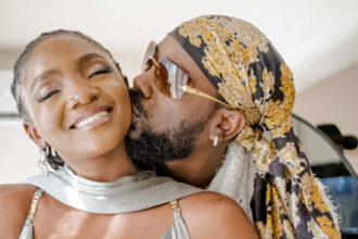 ‘No better songwriter in Nigerian music industry than Simi’ – Adekunle Gold