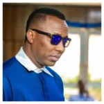 Moment DSS dragged Sowore into custody after remand order [VIDEO]