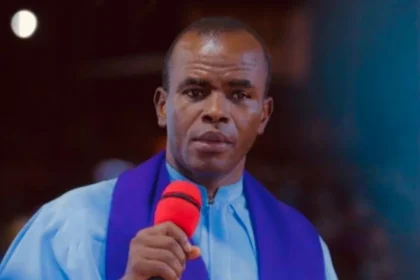 Oyo abduction: ‘If they want to overthrow Tinubu it’s not by kidnapping our children’ — Fr. Mbaka  [VIDEO]