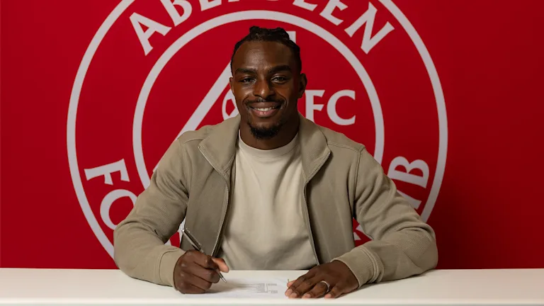 Transfer: Nigerian striker completes move to Scottish club Aberdeen