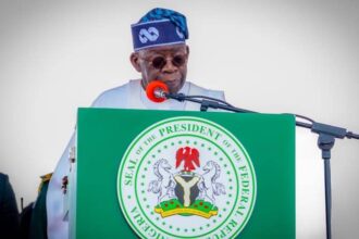 ‘Arose O compatriots’ – Tinubu, ministers recite revoked National Anthem at FEC meeting [VIDEO]