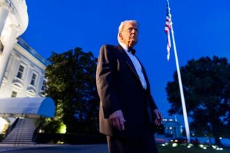 Body Language Expert Explains Why Funeral Guest Looked ‘Disgusted’ Behind Trump In Viral Clip