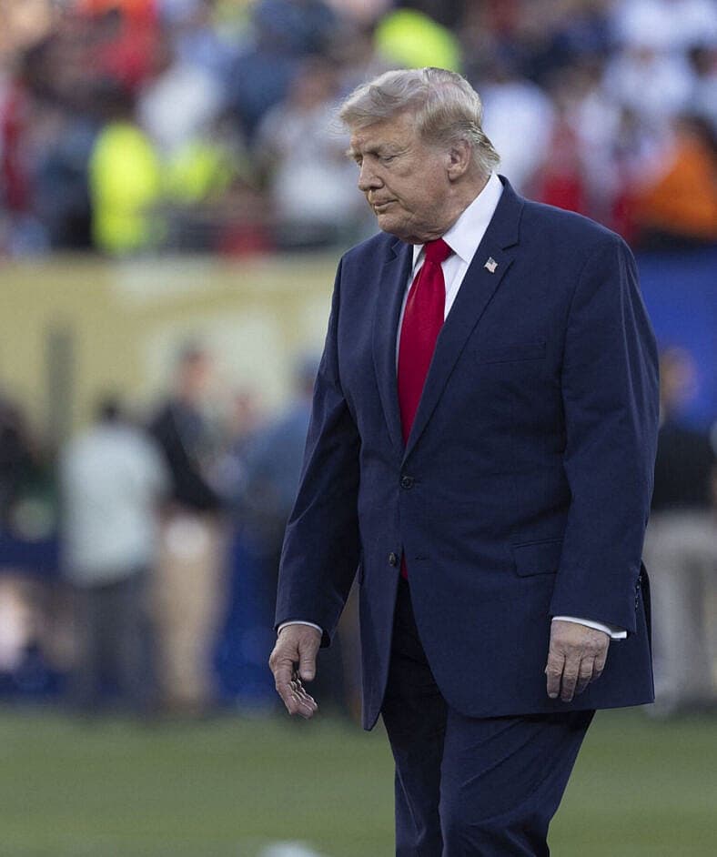 Donald Trump Spiraling Over His Own Mortality Behind Closed Doors After Lindsey Graham’s Death, Insiders Reveal