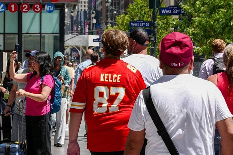Fans Rage As Travis Kelce’s Retirement Plans Are Seemingly Leaked By Close Friend