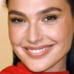 Gal Gadot Stretching In Skimpy Bikini Highlights ‘Wonder Woman’ Body
