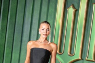 Grace Jackson’s ‘Iconic’ Bikini Dump Has Fans Obsessed