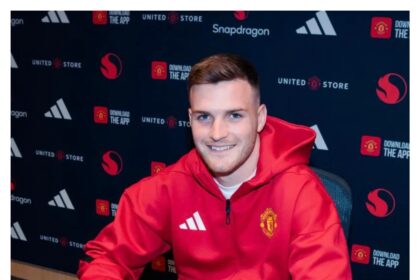 Man Utd confirm deal for Dermot Mee