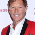 NHL Legend Ron Duguay ‘Knocked Out A Few Teeth’ In Nasty Fall Amid Cancer Battle