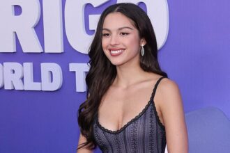Olivia Rodrigo Moves On With ‘Normal Boy’ After Louis Partridge Split