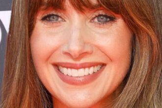 Alison Brie’s Sheer Braless Minidress Has Fans ‘Looking Disrespectfully’