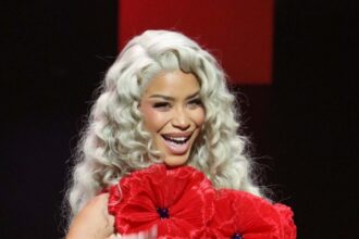 Amaya Espinal Looks ‘Totally Different’ In Fitted Jumpsuit Pics