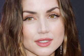 Ana de Armas Asked ‘What She’s Doing’ As Plunging Dress Falls Down