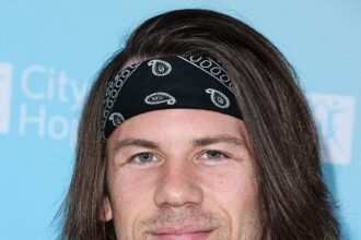 Beartooth Singer Caleb Shomo Details the Backlash He Faced Amid Coming Out