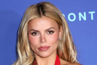 Brooks Nader Bares It All At Waterfall With Sisters For ‘Good Luck’