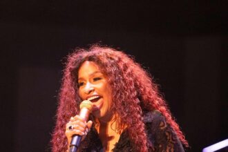 Chaka Khan Has Fiery Response to Questions About Her Alleged Past With Prince