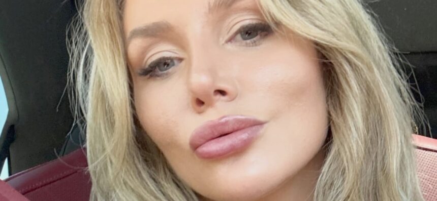 Courtney Stodden In Plunging Birthday Bikini Asked About Her ‘Implants’