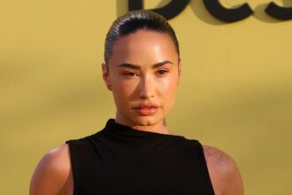 Demi Lovato Riding A Jet Ski In Her String Bikini Shows Junk In The Trunk