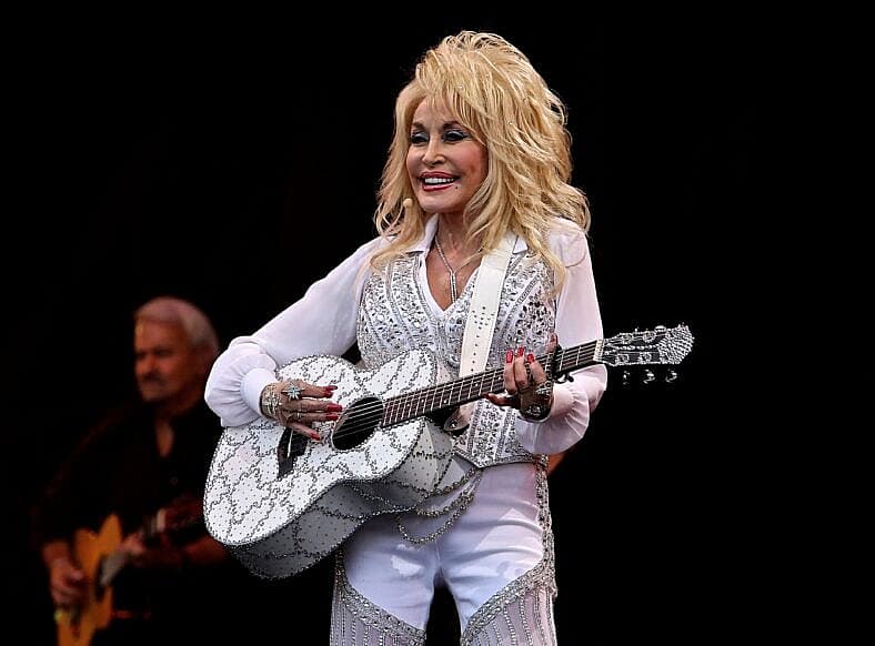 Dolly Parton’s Death Shines Light On Her Late Husband’s Will And How Much He Trusted The Singer With His Assets