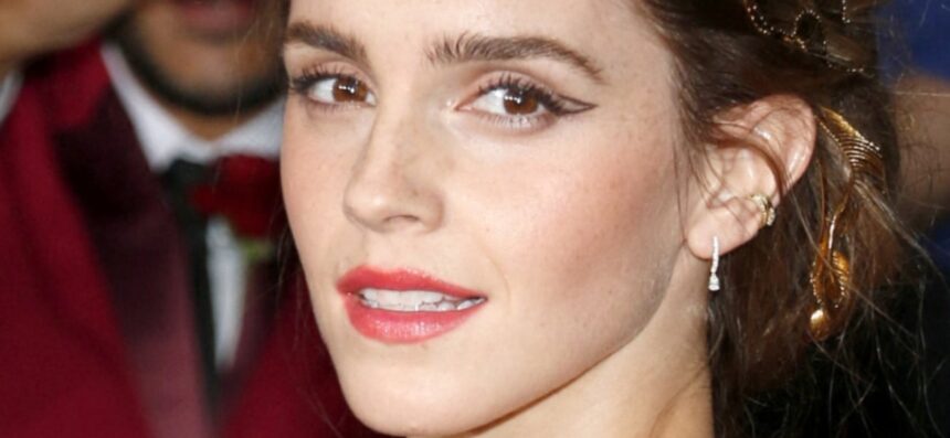Emma Watson’s Skimpy Mexico Bikini Photos Show ‘Why She Values Privacy’