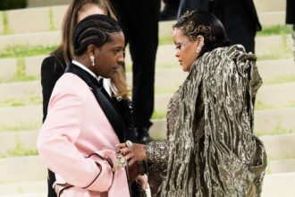 Fans Praise A$AP’s Response To Rihanna’s Twerk: ‘Understood The Assignment’