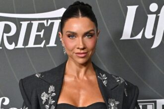 Jenna Johnson Turned The ‘Dancing With The Stars’ Ringer Debate On Its Head