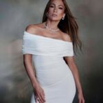 Jennifer Lopez’s ‘Diva’ Dressing Room Demand Revealed By Ex-Staffer