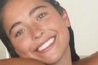 Kelly Ripa’s Daughter Smiling In String Bikini Highlights Her ‘Great Peach’