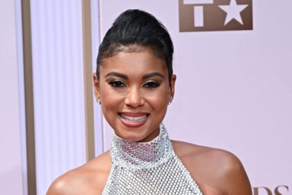 Kevin Hart’s Wife Eniko In Swimsuit Flaunts ‘Tempting’ Figure