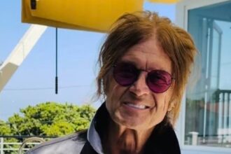 Legendary Rock Star Retires After Heartbreaking Health Update