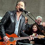 Lindsey Buckingham Reveals He And Stevie Nicks Are ‘Talking All The Time’