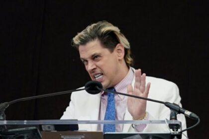 Milo Yiannopoulos Deported Back to Britain Following ICE Arrest