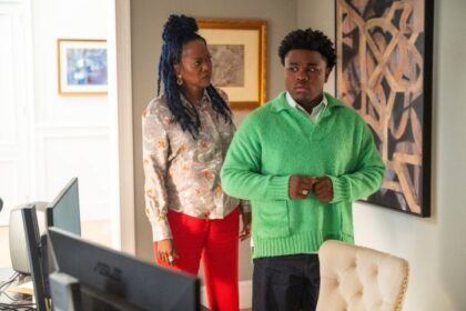 Phil Augusta Jackson & Jalyn Hall Talk ‘The Fall And Rise Of Reggie Dinkins’ Delightful Black Familial Foolishness [Exclusive]