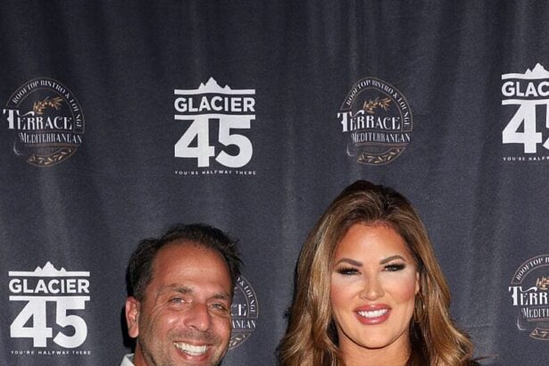 ‘RHOC’ Star Emily Simpson Opens Up About Struggles In Her Marriage: ‘It’s Still Hard’